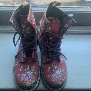 Limited floral doc martens